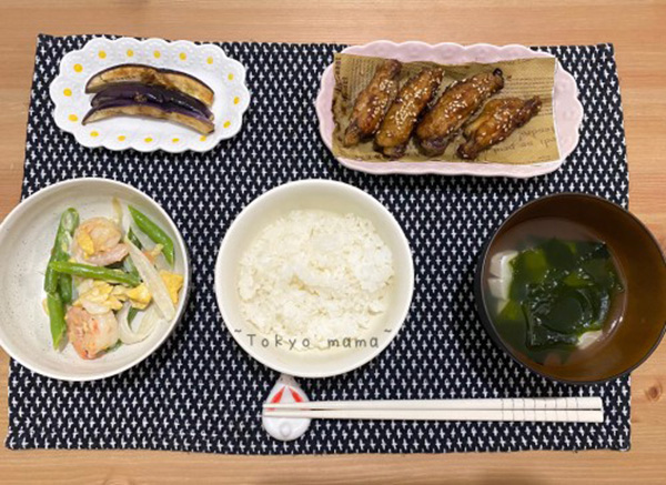 ปีกไก่น้ำผึ้ง