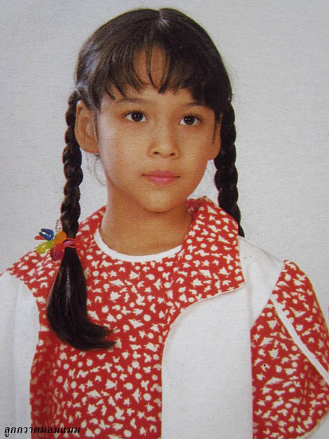 หยาดทิพย์ ราชปาล ประวัติ