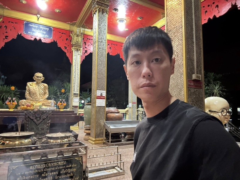 บูม จิรภัทร ประวัติ