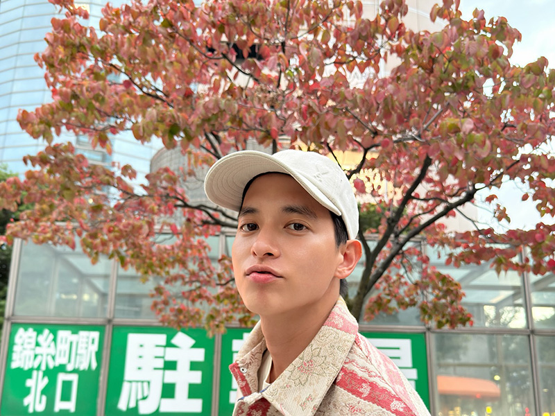 เจมส์ จิรายุ