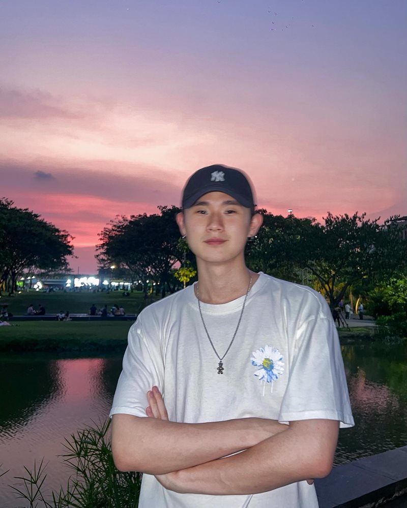 ยิ้ว วาริ