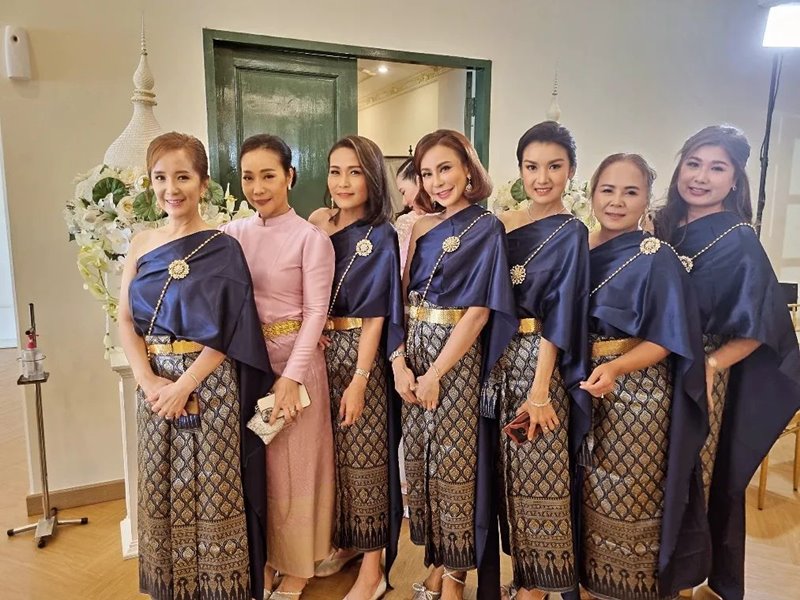 ตู่ จารุศิริ