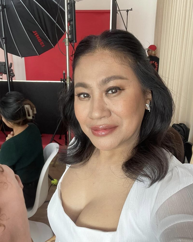 จอย ชวนชื่น