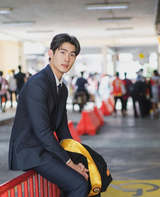 จูเนียร์ กาจบัณฑิต ประวัติ