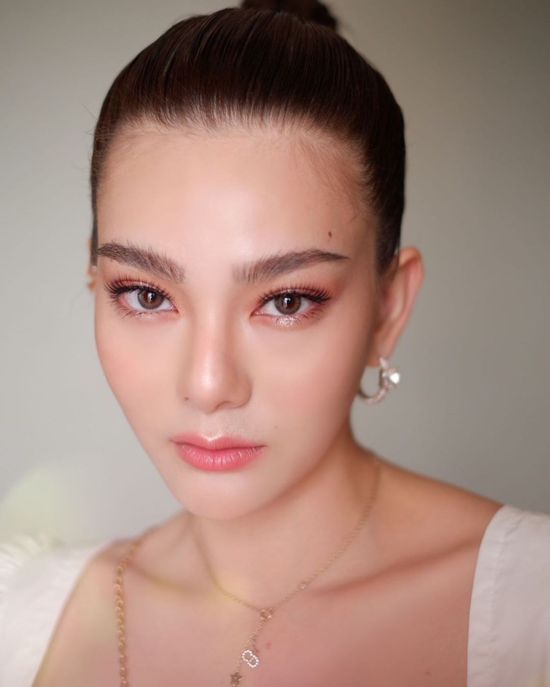 ดิว อริสรา