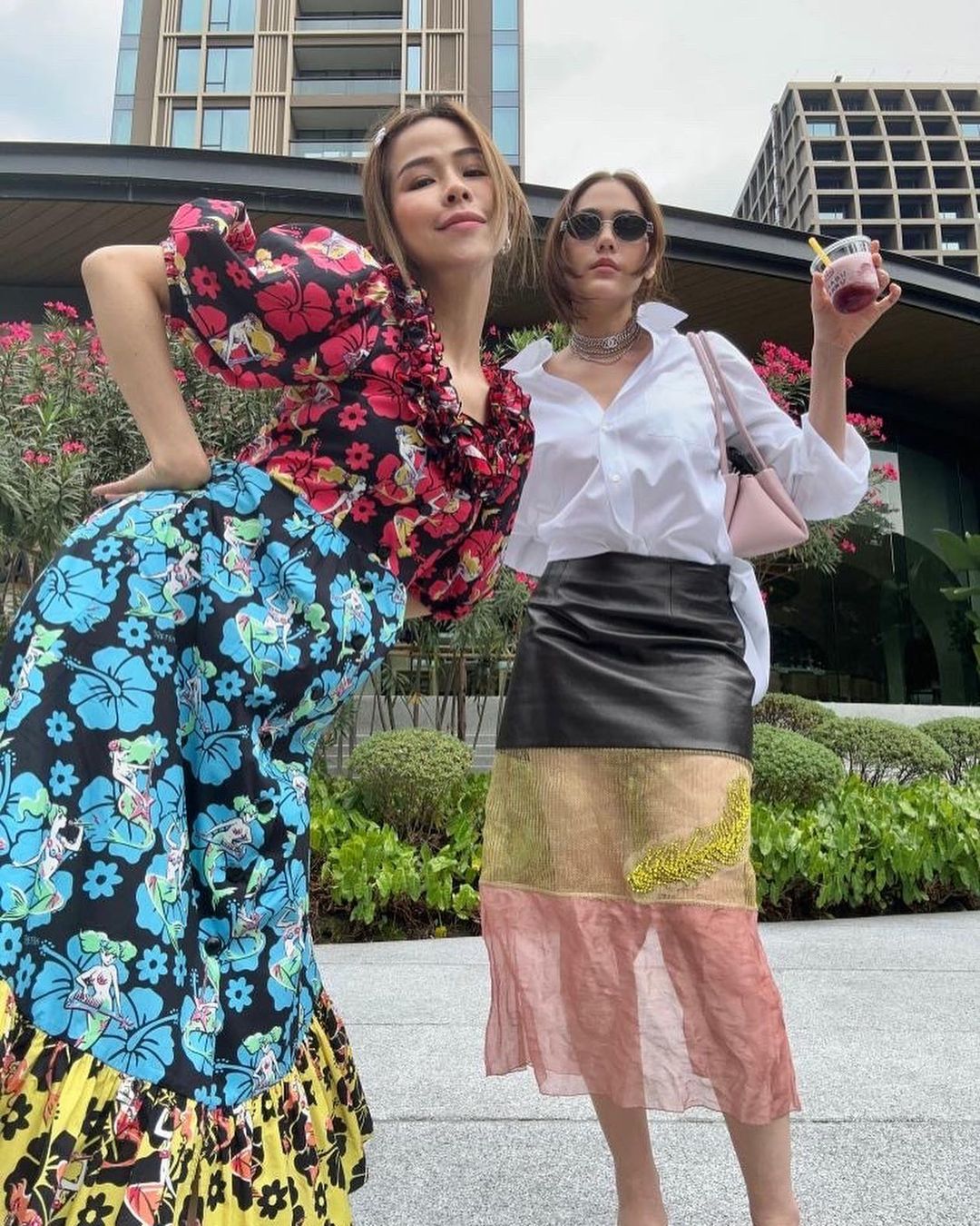 ชมพู่ อารยา - พลอย ชวพร