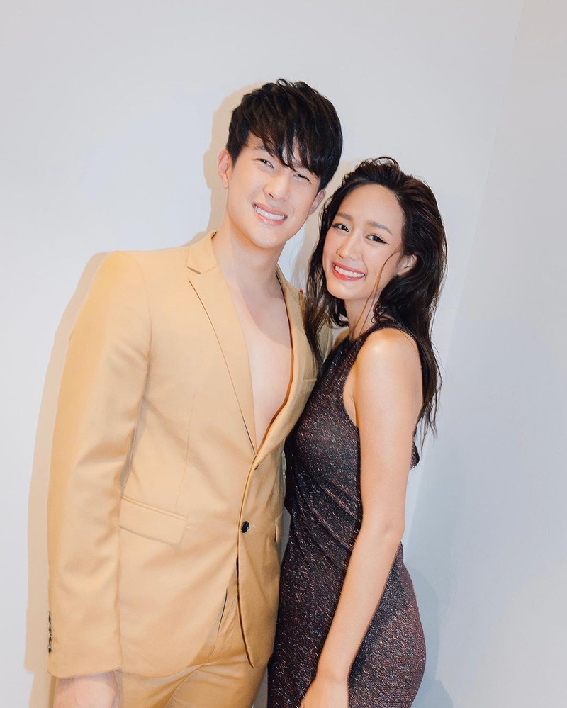 เจมส์ มาร์ พาย รินรดา แชะภาพคู่เที่ยวด้วยกัน 