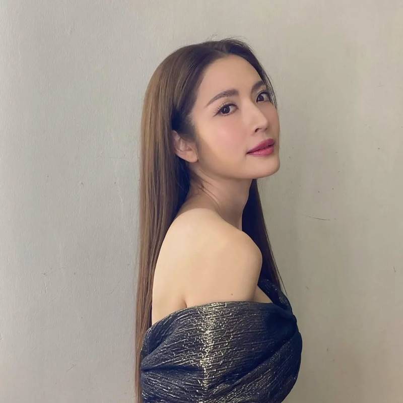 แอฟ ทักษอร, แมท ภีรนีย์, สงกรานต์ เตชะณรงค์