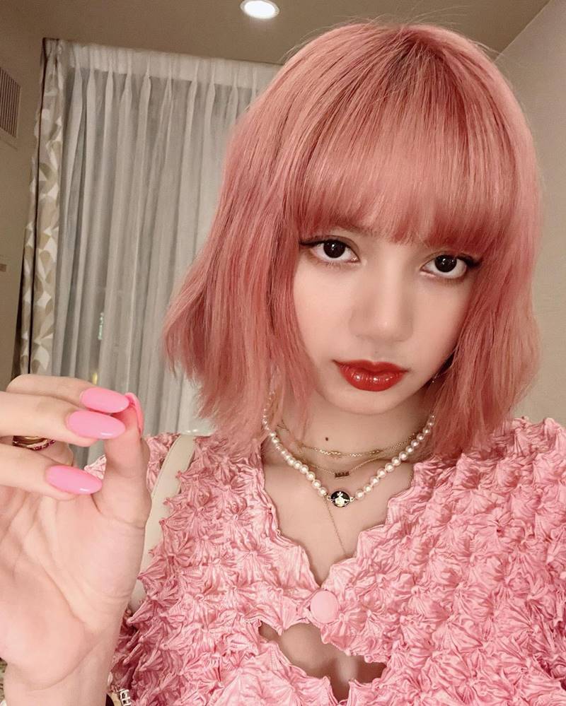 ลิซ่า BLACKPINK