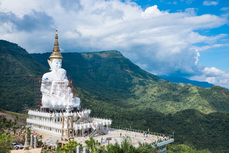 วัดพระธาตุผาซ่อนแก้ว จังหวัดเพชรบูรณ์