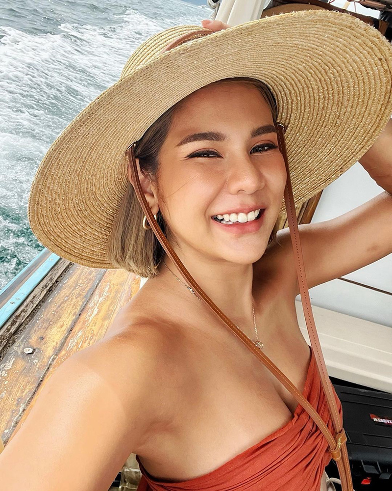 หมิว สิริลภัส