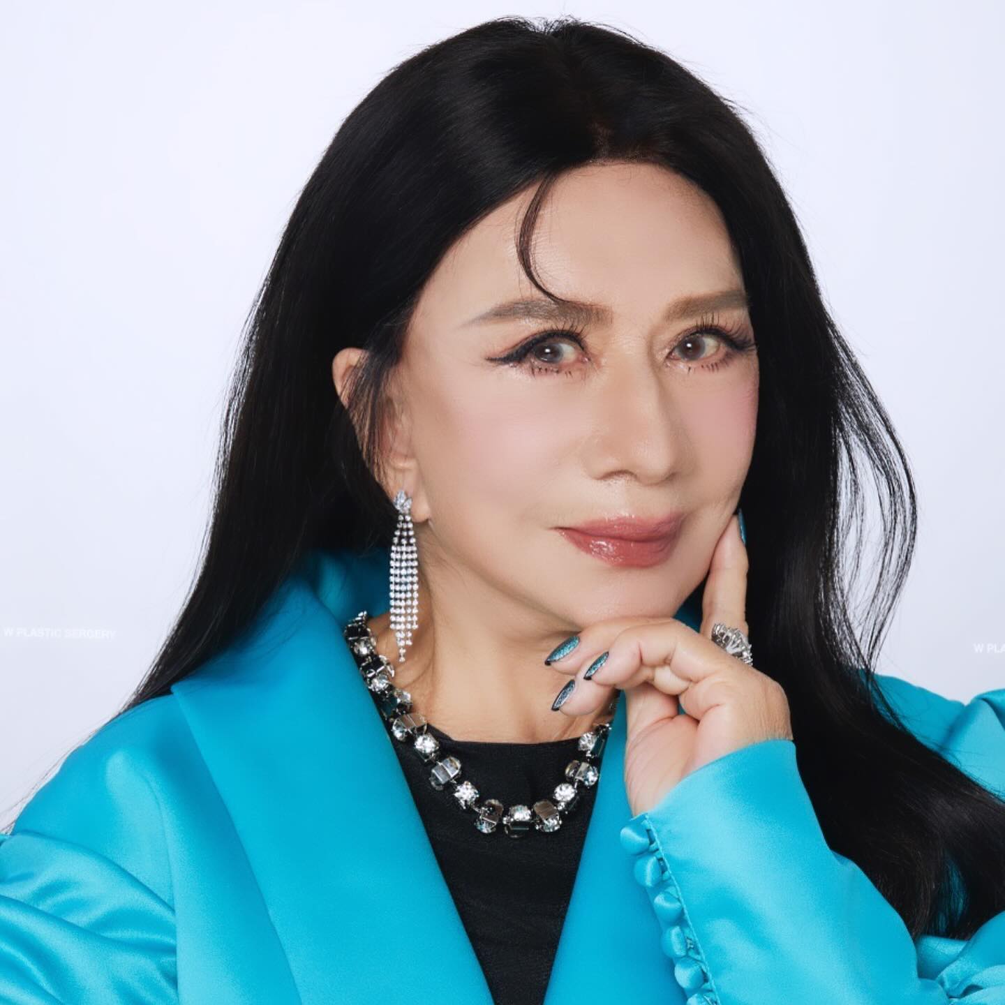 อมรา อัศวนนท์