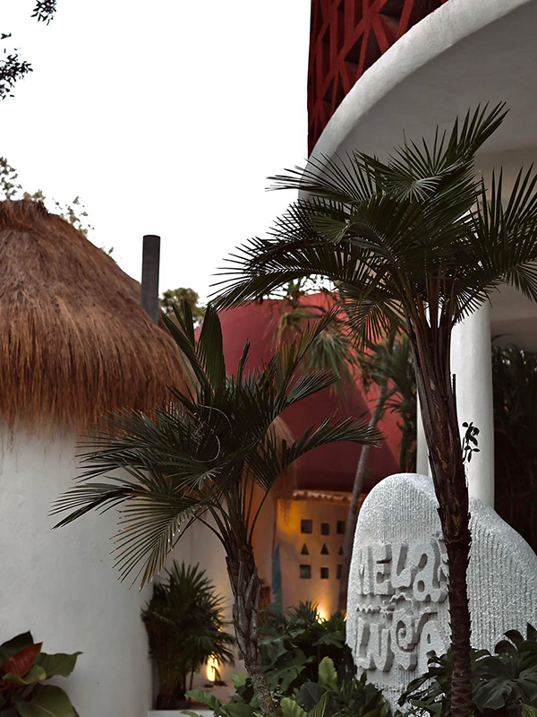 Melaluca Canal Beach Club ร้านคาเฟ่ระยอง