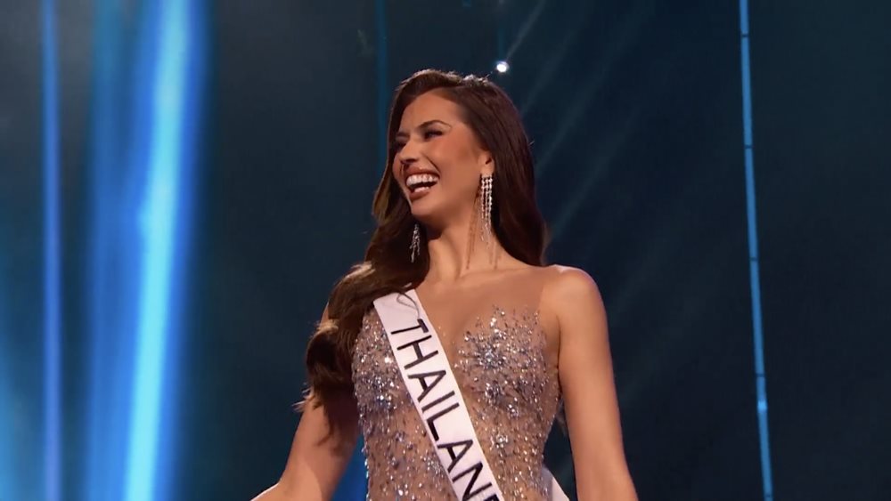 แอนโทเนีย โพซิ้ว