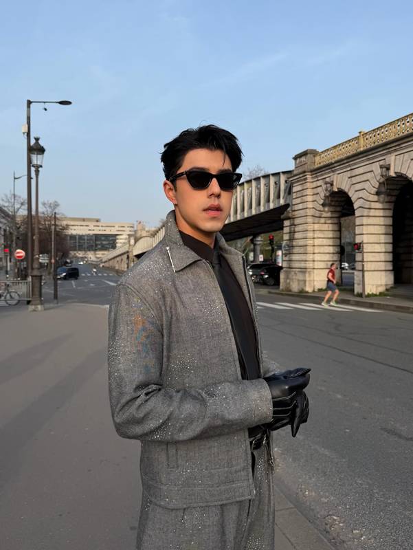 นาย ณภัทร 