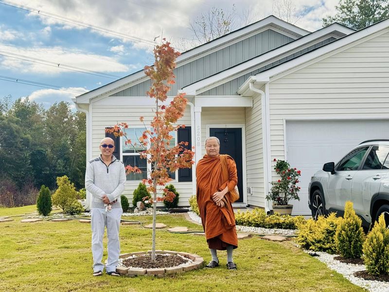 แห้ว รีเจนซี่ 