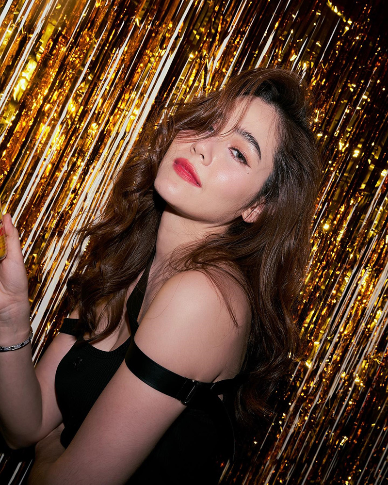 ชมพู่ อารยา