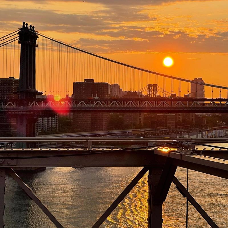 พลอย เฌอมาลย์