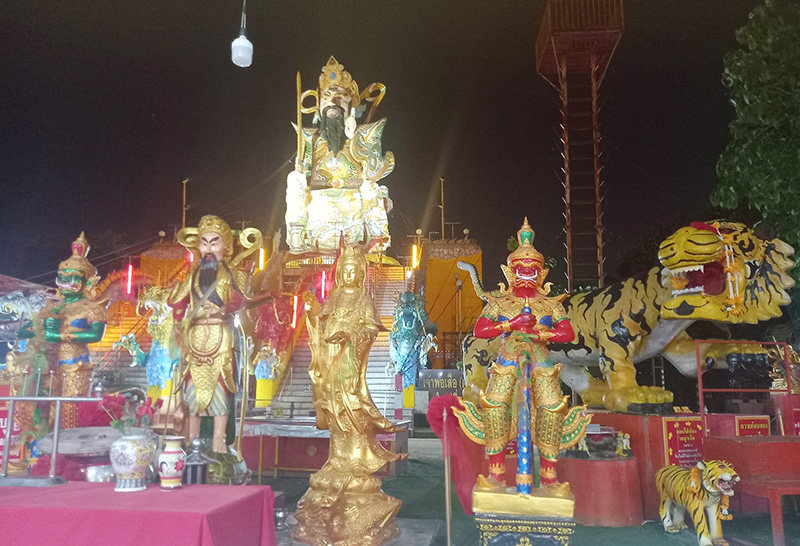 ศาลเจ้าพ่อเสือ ศาลเจ้ามูลนิธิธนาคารเพิ่มบุญ