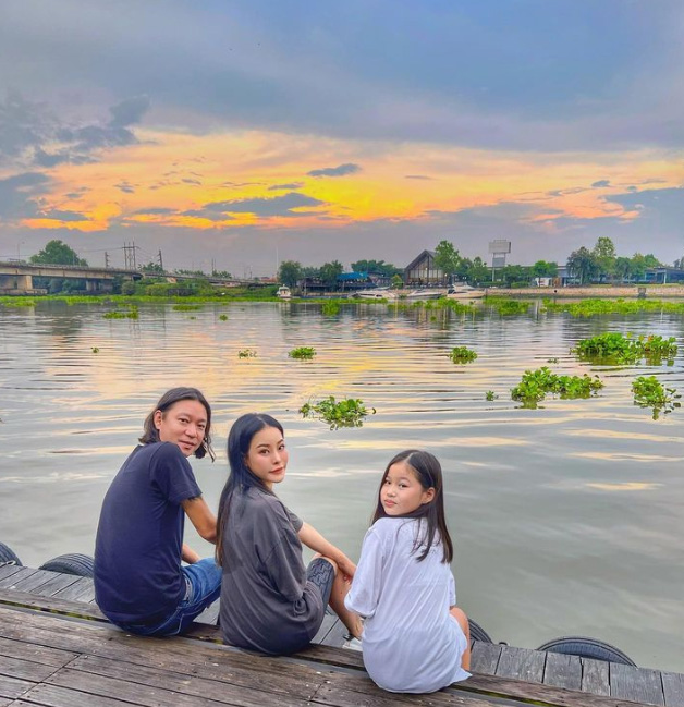 จิน ธรรมวัฒนะ ประวัติ