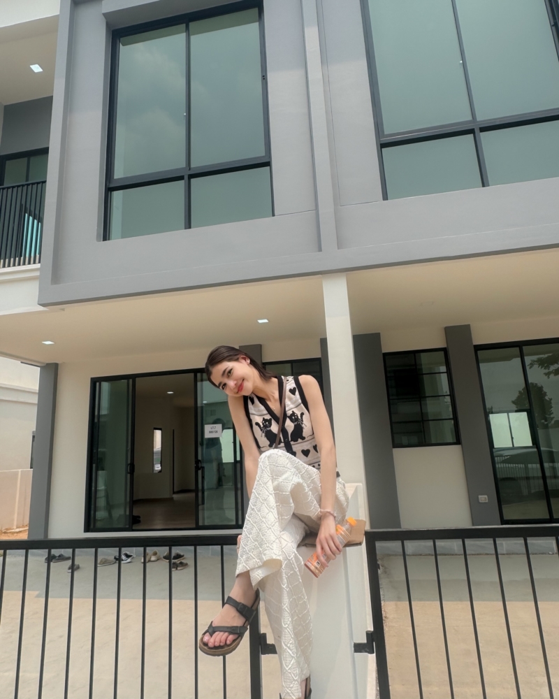 แบม ไพลิน ซื้อบ้านใหม่