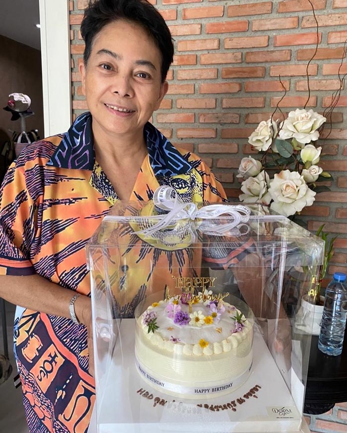 อ้อย จิระวดี