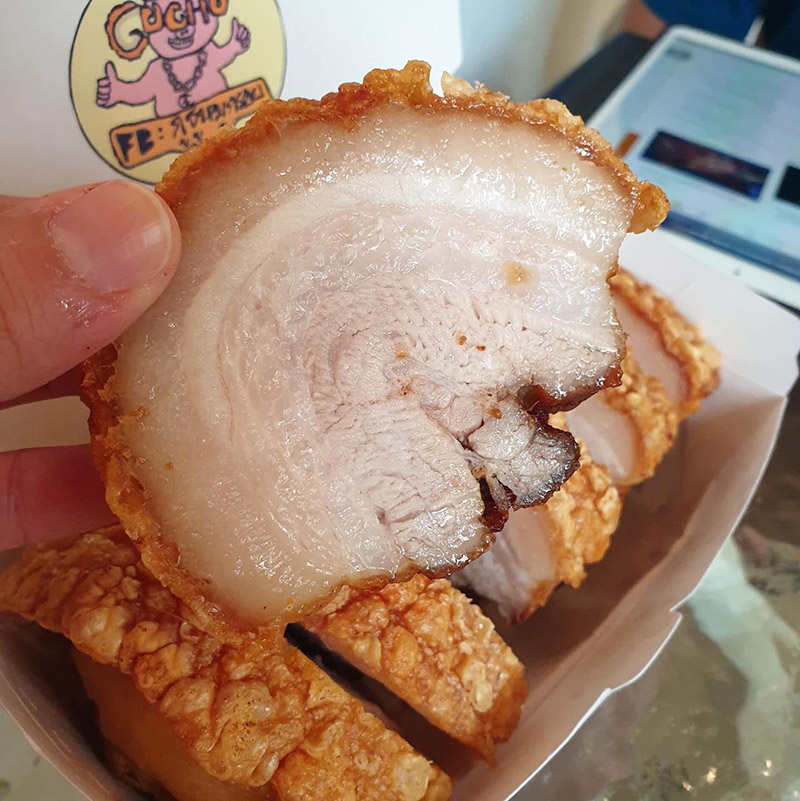 ร้านหมูกรอบชาชู