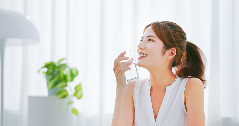 วิธีแก้ริมฝีปากแห้ง