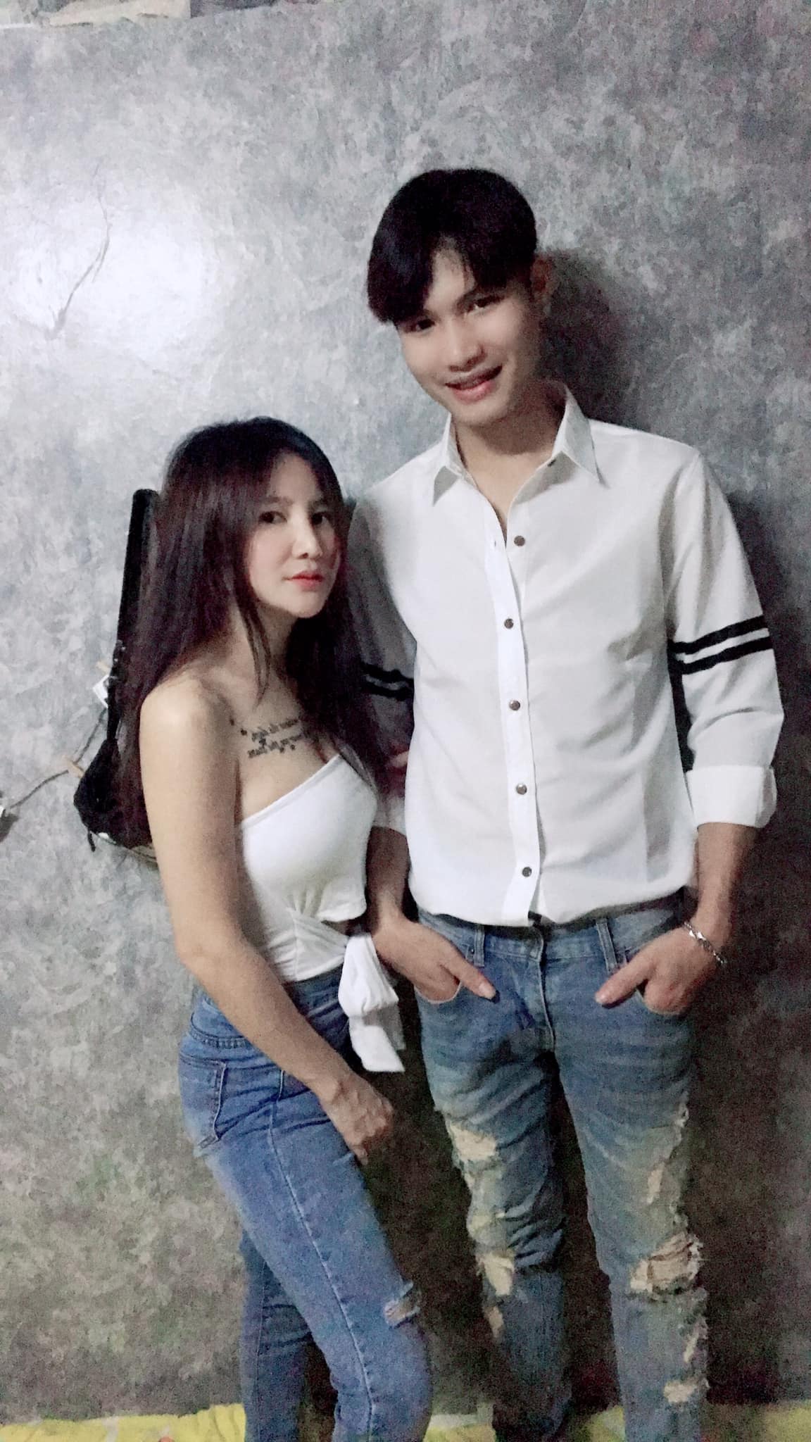 คุณแม่ยังสาว