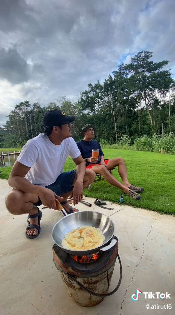 เวียร์ ศุกลวัฒน์ 