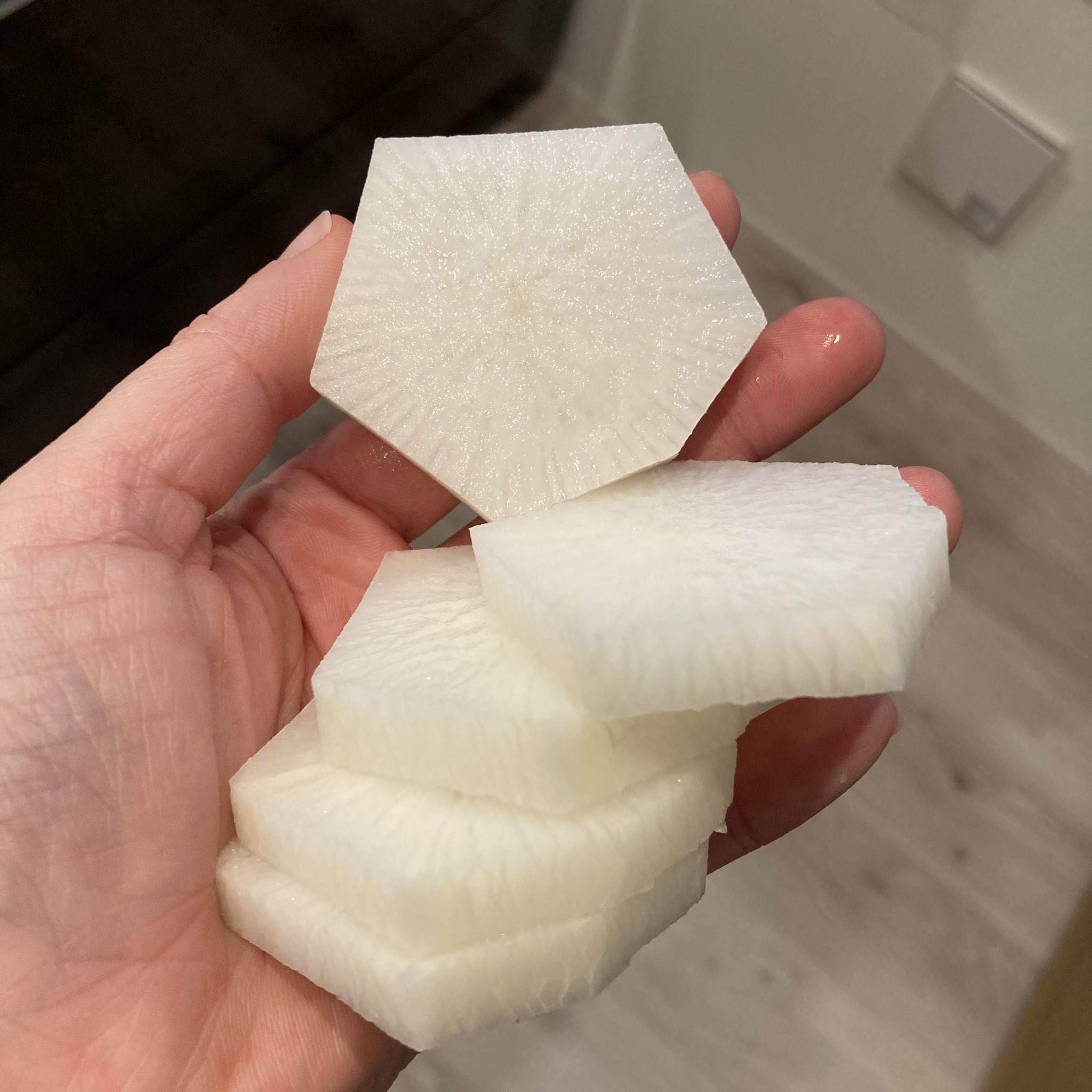 วิธีเก็บหัวไช้เท้า