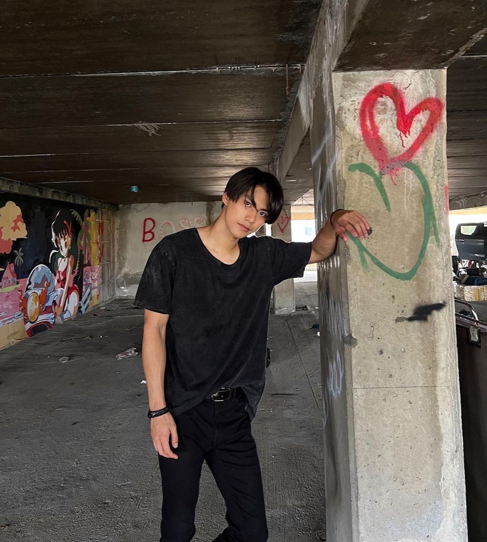 โอม ภวัต