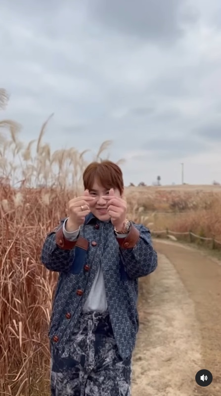 ดีเจบุ๊กโกะ