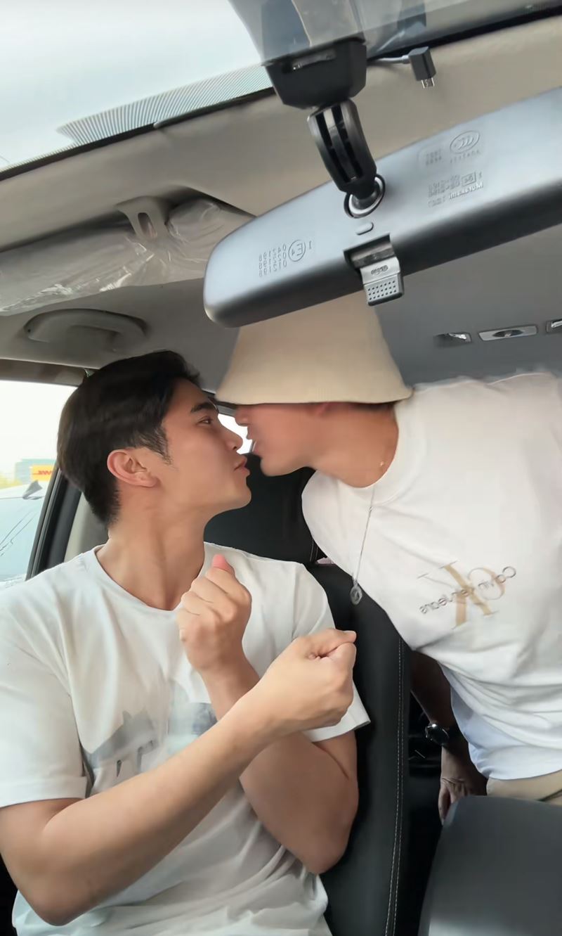 เข้ม หัสวีร์ - ยูโร ยศวรรธน์