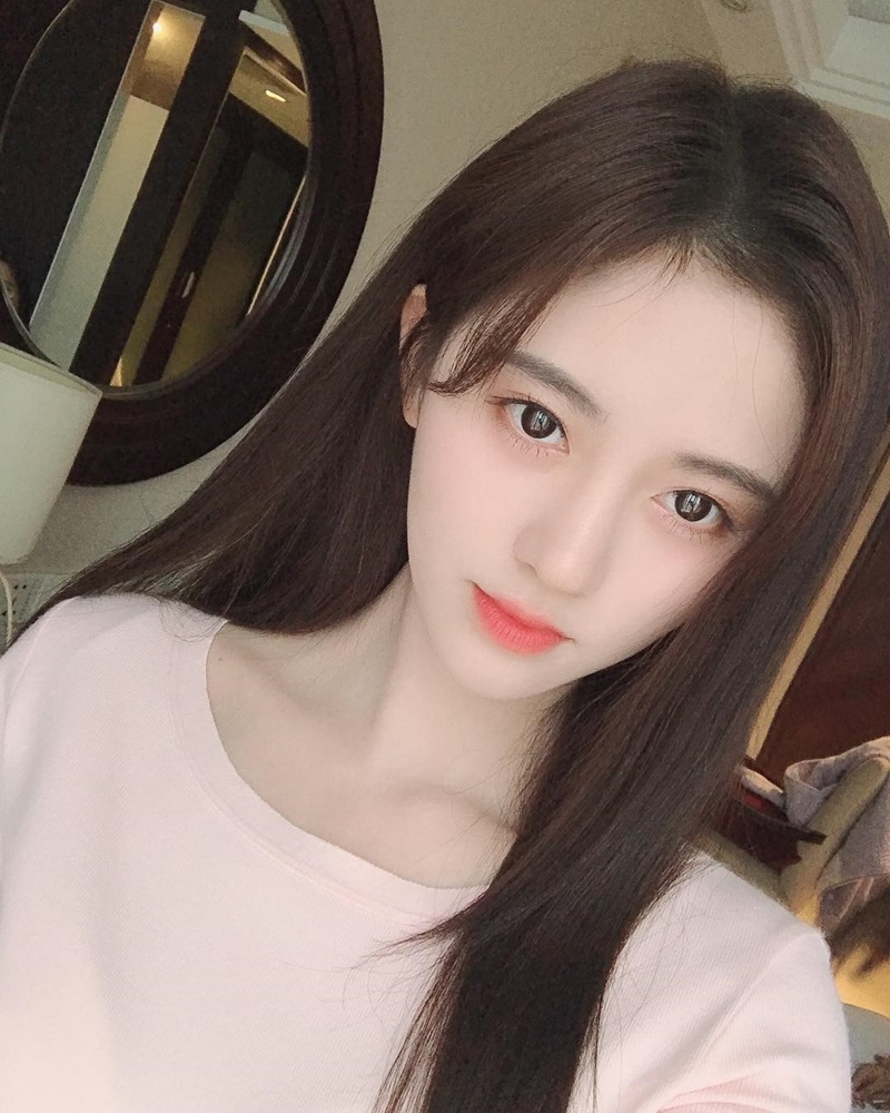 จวีจิ้งอี ju jing yi