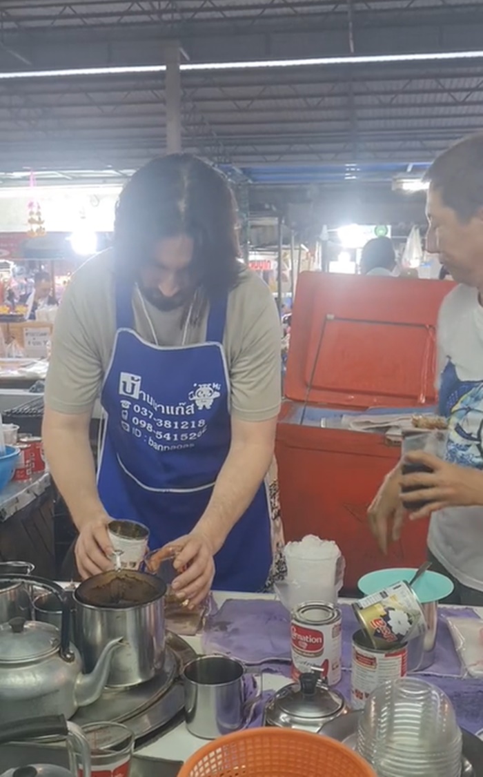 หน้าเหมือนดารา