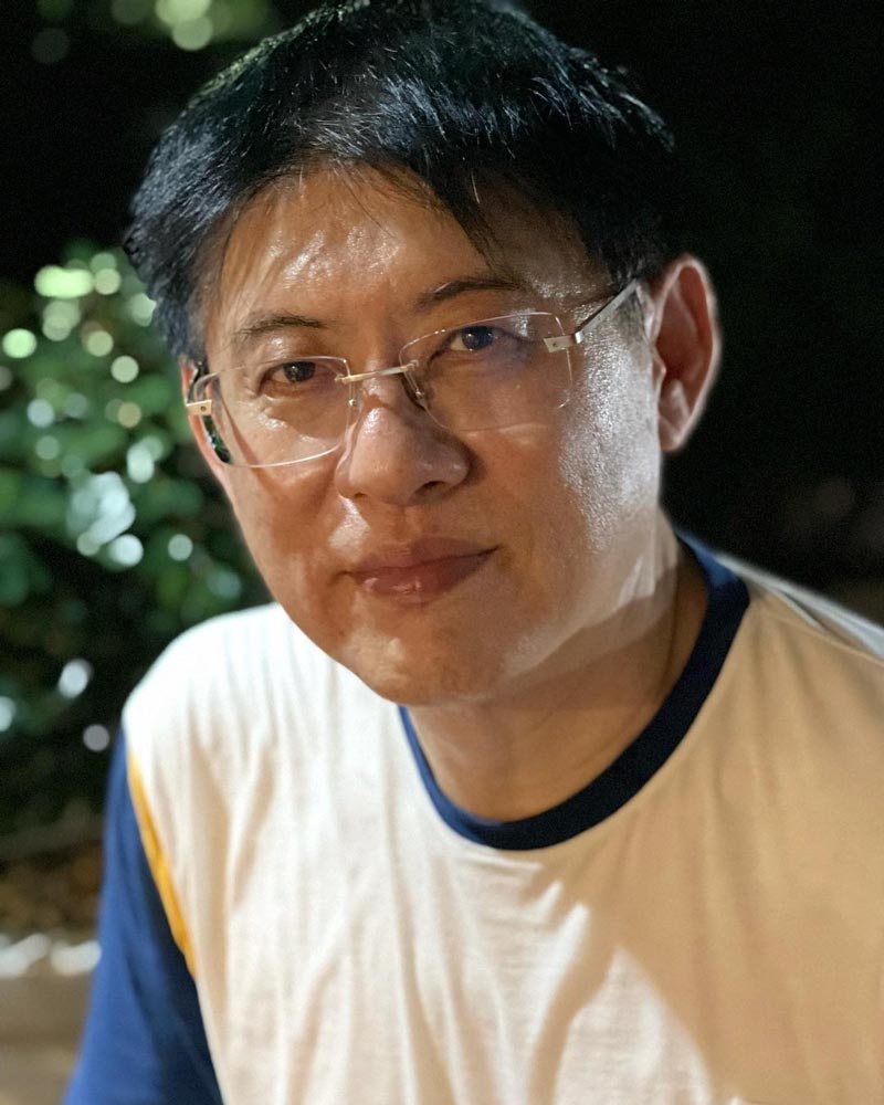 สรยุทธ สุทัศนะจินดา