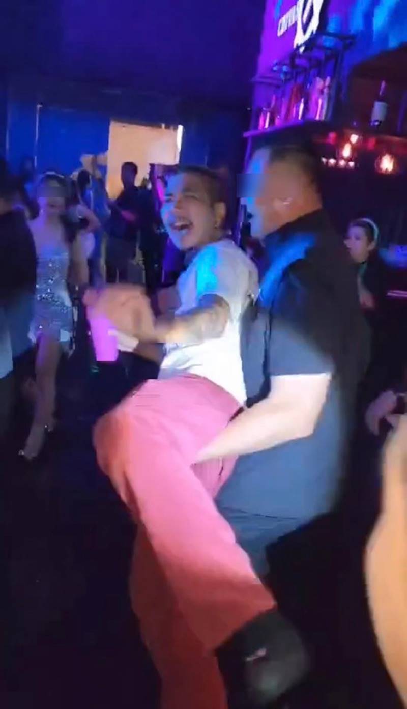  แจ๊ส ชวนชื่น