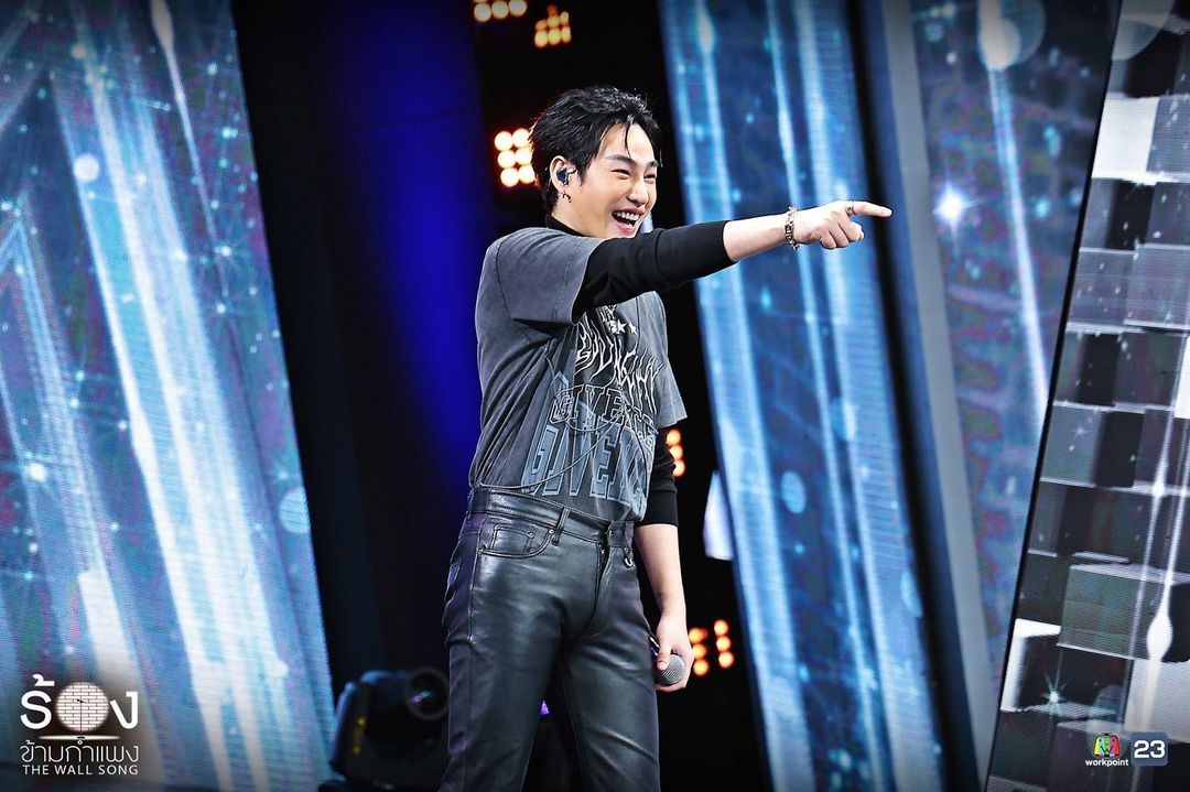 The Wall Song ร้องข้ามกำแพง