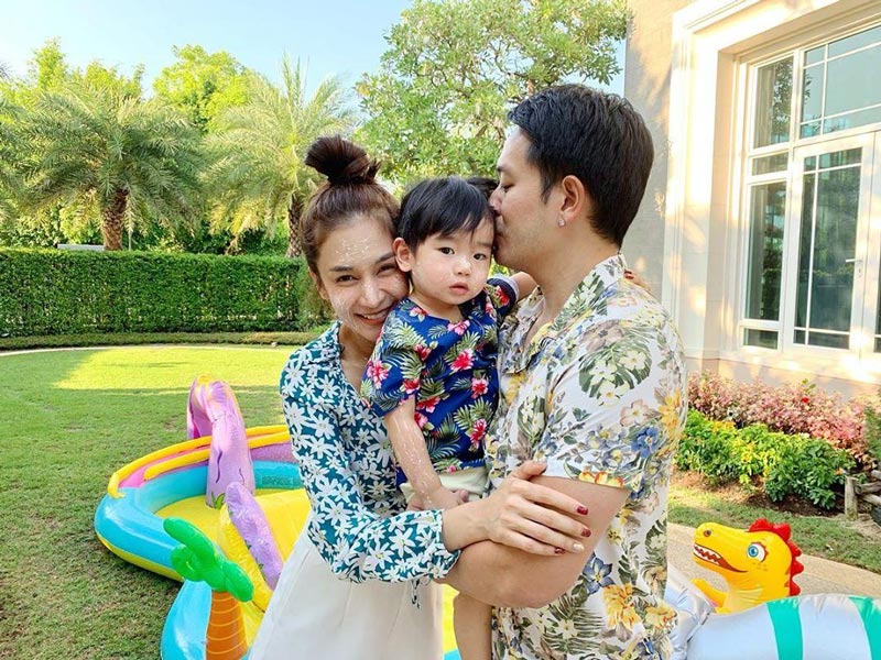 น้องอคิณ ลูกชาย เนย โชติกา