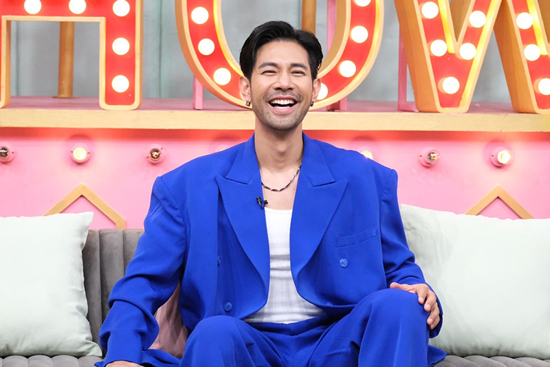 บุ๊ค สิศพัชศ์ แย้มสถานะ ทาทา ยัง เรียกแฟนได้มั้ยไม่รู้