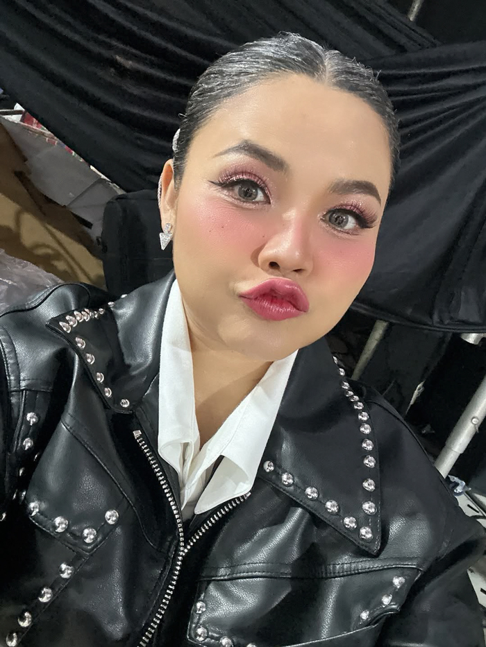 ตั๊กแตน ชลดา