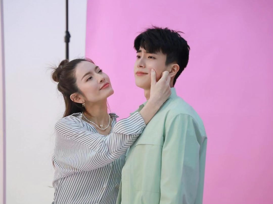 แอฟ ทักษอร