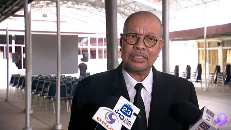 โน้ต เชิญยิ้ม, เด่น ดอกประดู่