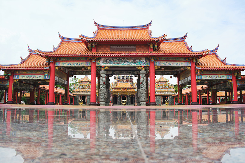 วัดธรรมกตัญญู สถานที่ไหว้แก้ปีชง