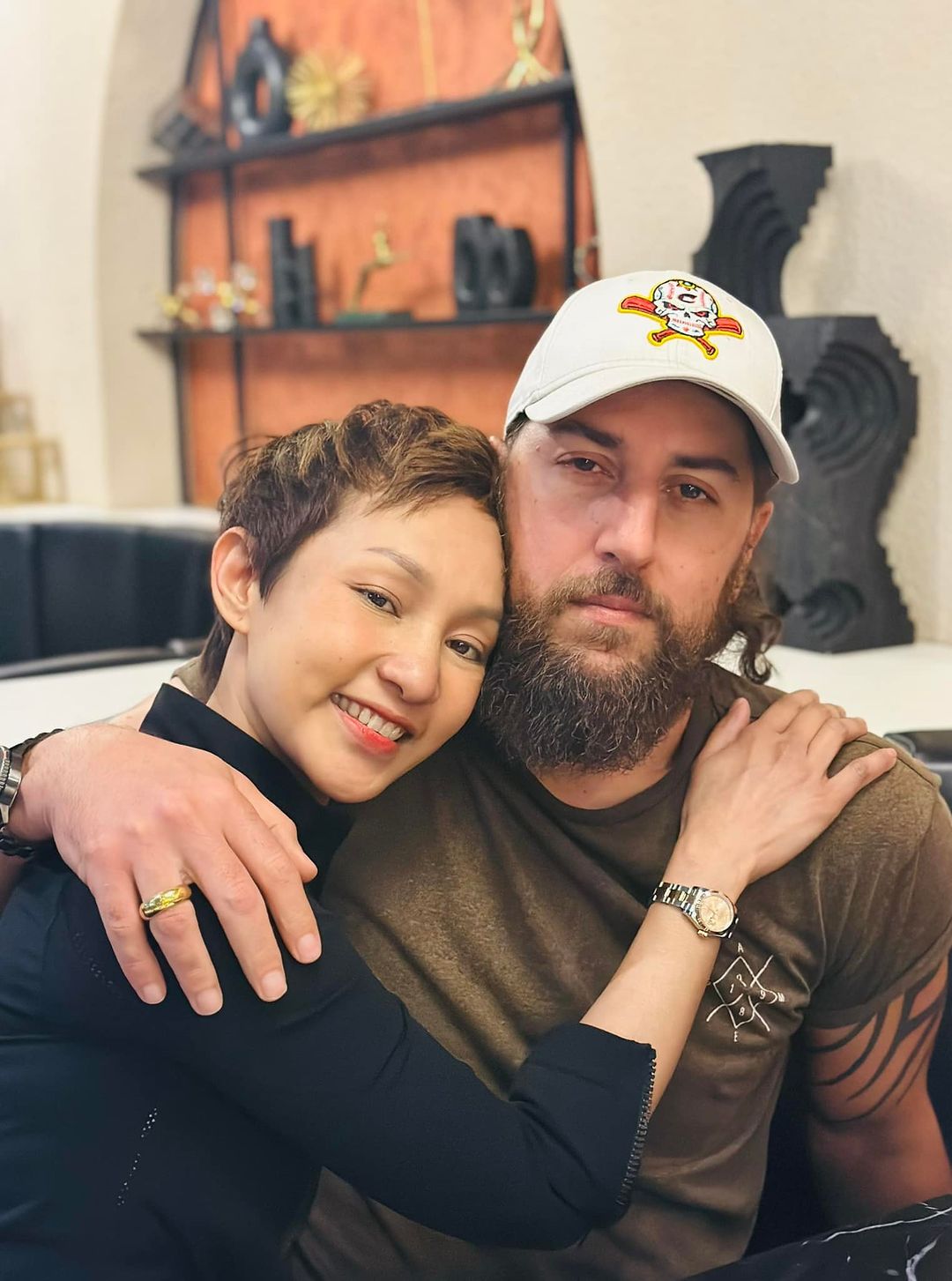 หญิง จุฬาลักษณ์ 