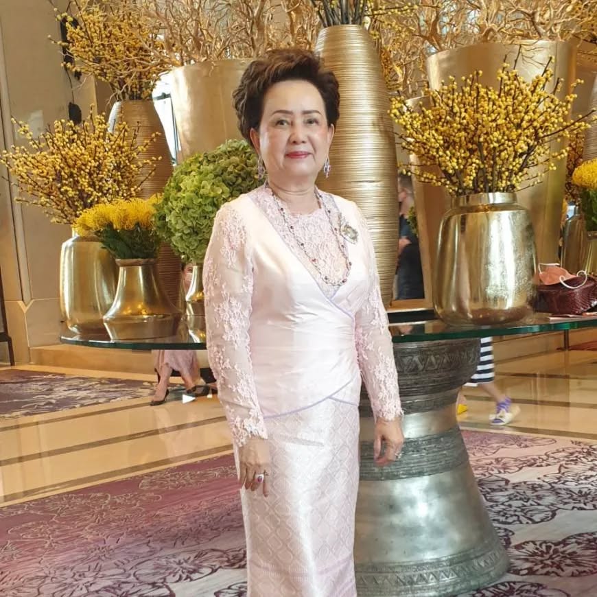 คุณย่าอุไรวรรณ รังษีสิงห์พิพัฒน์