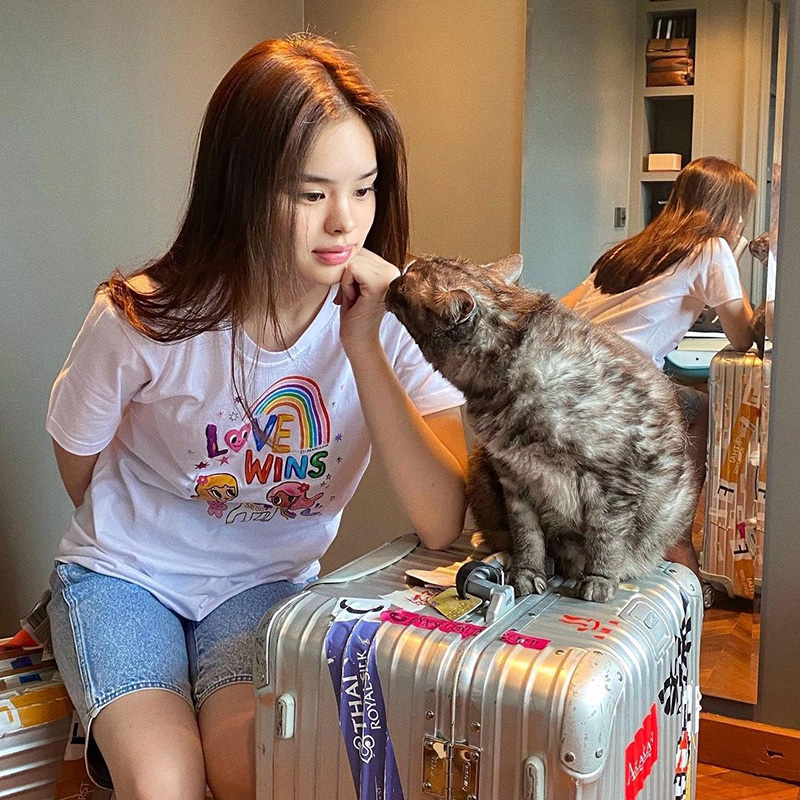 แอลลี่ อชิรญา นิติพน