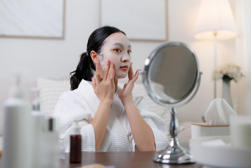 จมูกลอก