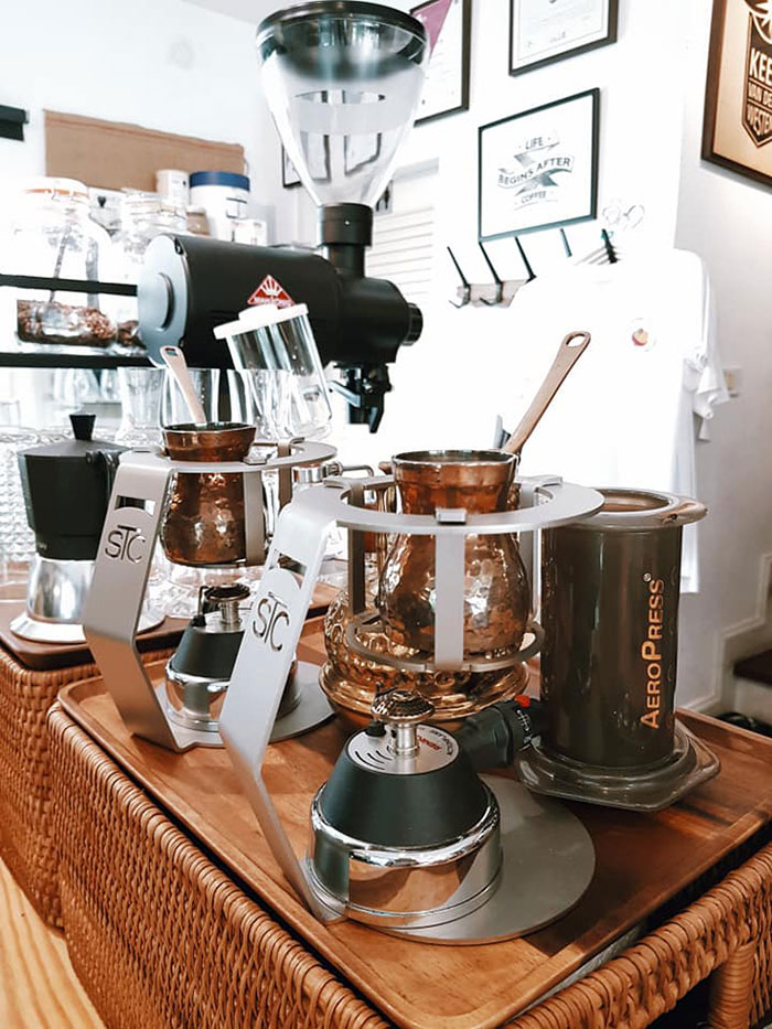 ร้านกาแฟรามอินทรา
